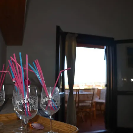 Delizioso Bilocale Con Stupenda Vista Mare Fpo-mar01 Будони