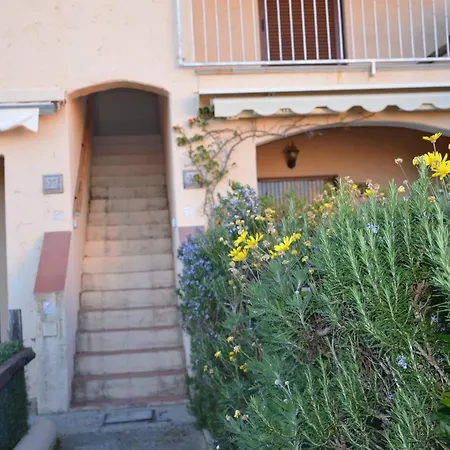 Apartamento Delizioso Bilocale Con Stupenda Vista Mare Fpo-mar01 Budoni