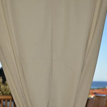 Delizioso Bilocale Con Stupenda Vista Mare Fpo-mar01 Apartment *