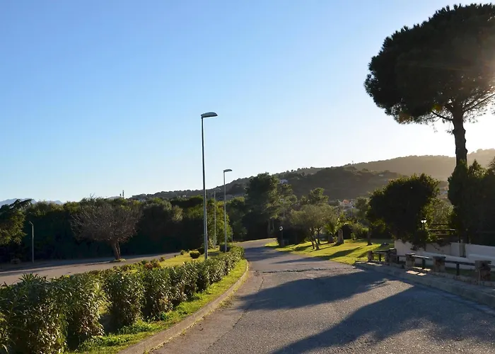 شقة Delizioso Bilocale Con Stupenda Vista Mare Fpo-mar01 *